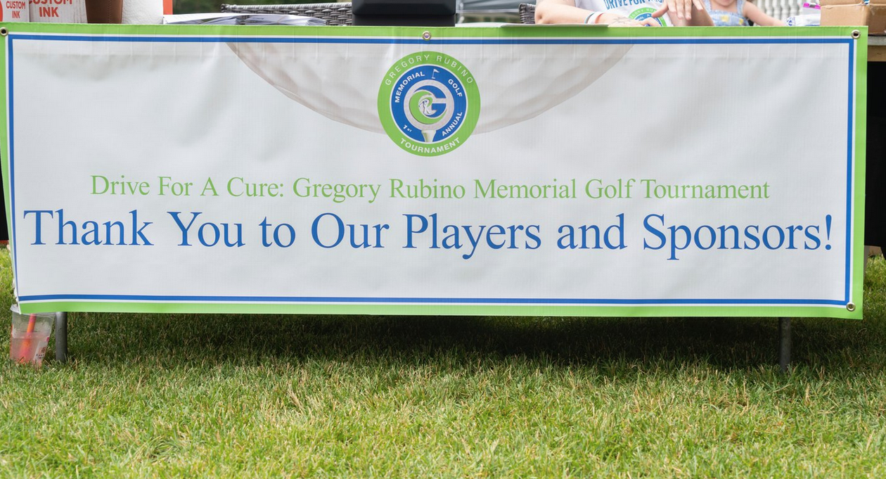 Golf event raises $16K for research